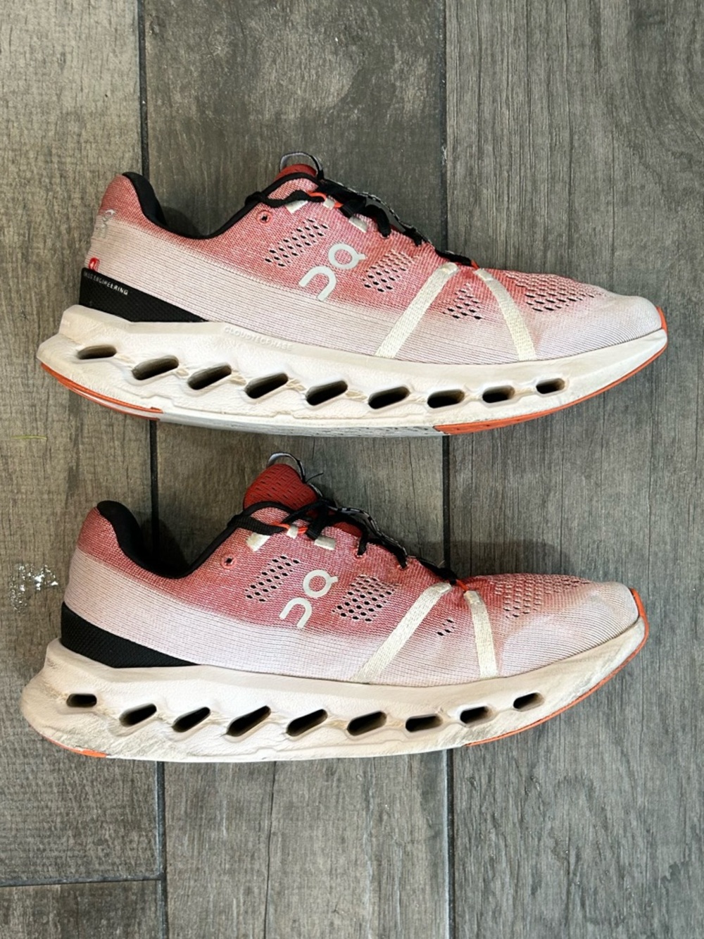 ON RUNNING Cloudsurfer-Men’s size 9.5